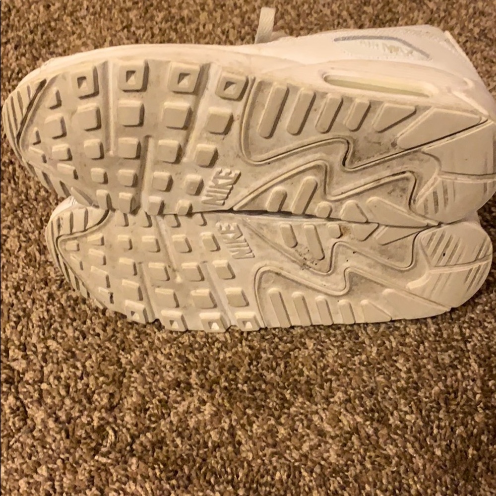 Nike AirMax - Picture 2 of 4